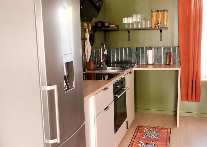 Jungle Avec Jacuzzi Prive & Retro-projecteur