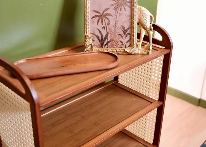 Jungle Avec Jacuzzi Privé Saint-Yzan-de-Soudiac